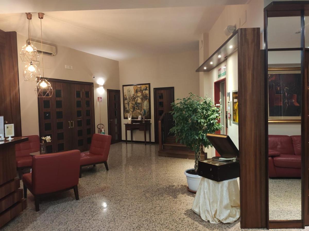 Hotel Svevia Altamura Kültér fotó