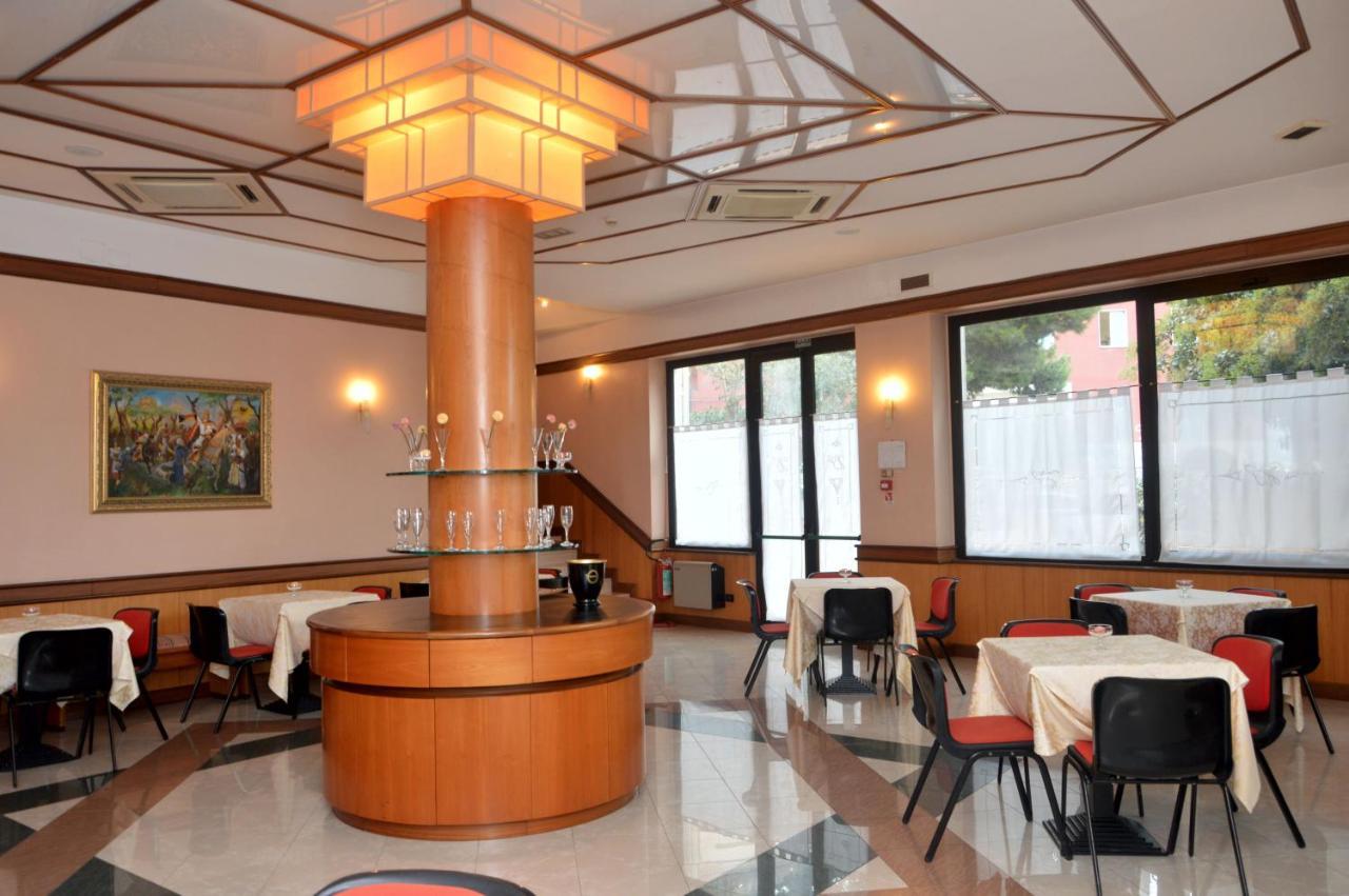 Hotel Svevia Altamura Kültér fotó